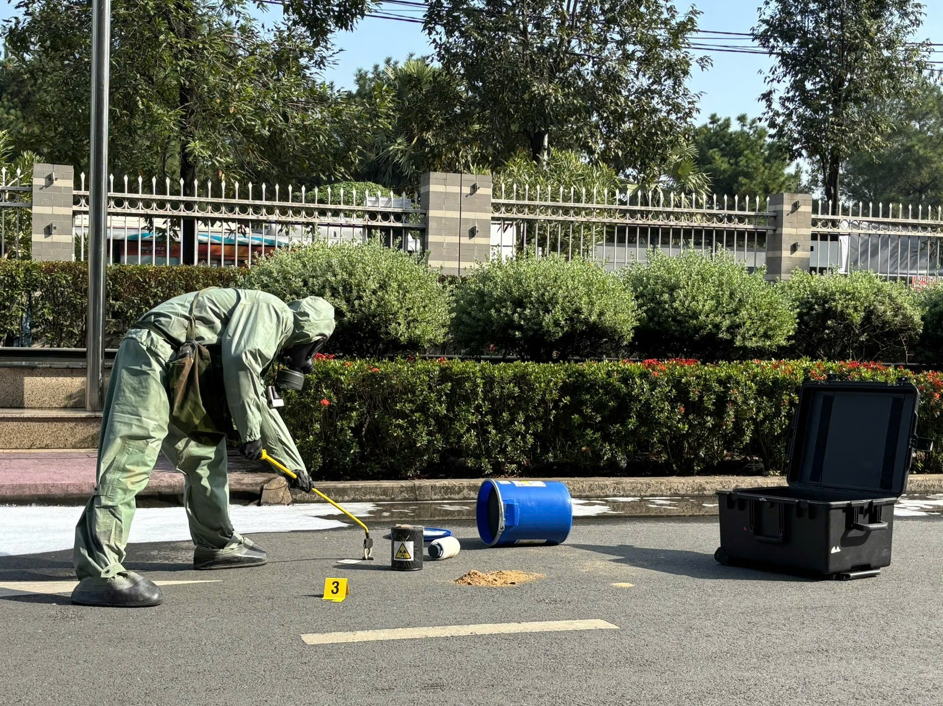 TP Hồ Chí Minh diễn tập thực binh ứng phó sự cố bức xạ từ tình huống tai nạn giao thông